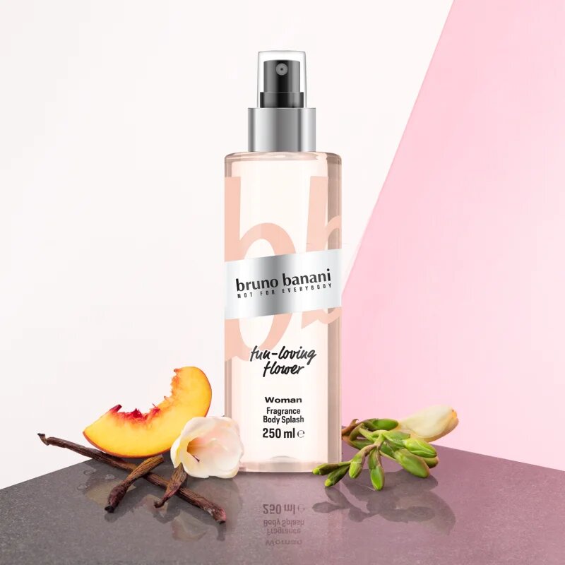Bruno Banani Woman Fun-Loving Flower spray de corp racoritor pentru femei 250 ml