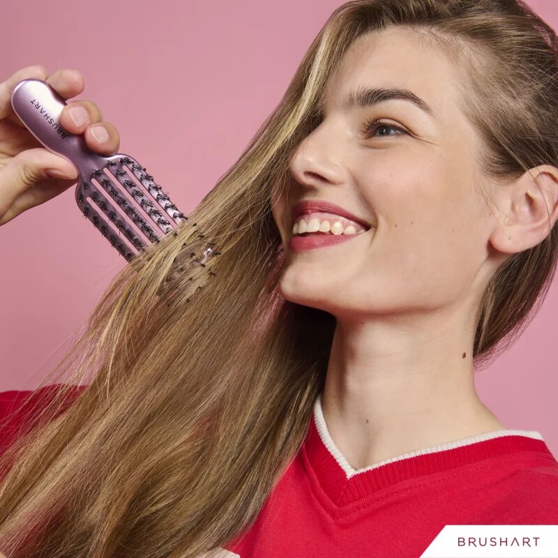 BrushArt Hair Vent blowdry hairbrush with boar bristles perie de par cu peri de nailon și de mistreț Mini 1 buc
