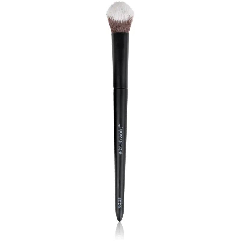Brushworks Back Comb Brush pensula pentru corector tip NO. 25 1 buc