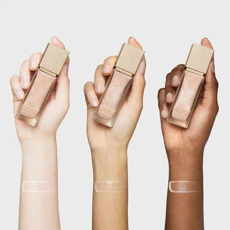 Burberry Beyond Wear Radiance Primer baza hidratantă de machiaj 30 ml