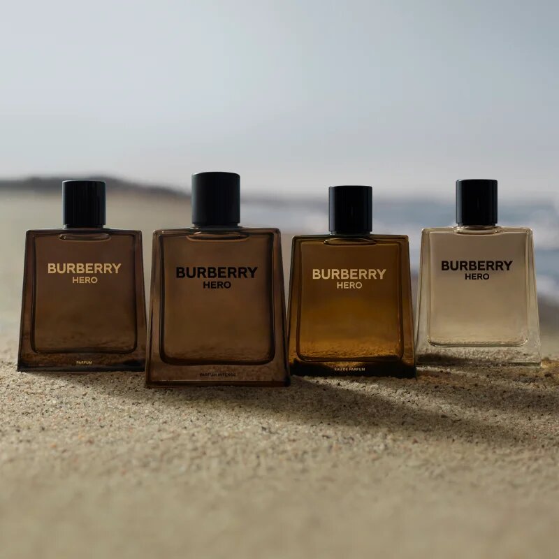 Burberry Hero Parfum Intense parfum pentru bărbați Refill 200 ml