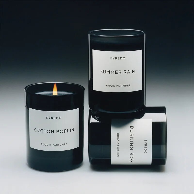 Byredo Tree House lumânare parfumată 240 g