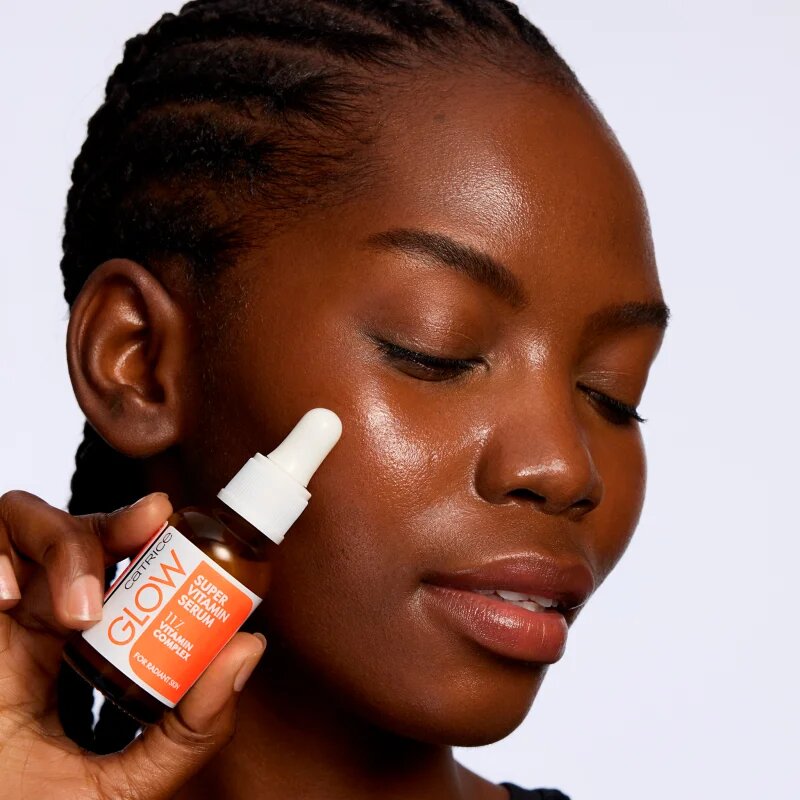 Catrice Glow Super Vitamin ser cu efect iluminator cu vitamine 30 ml