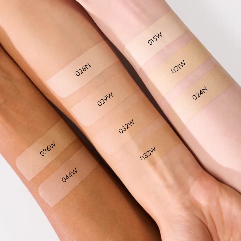 Catrice Invisible Cover Cushion Foundation machiaj matifiant în burete SPF 30 culoare C027C 10 g