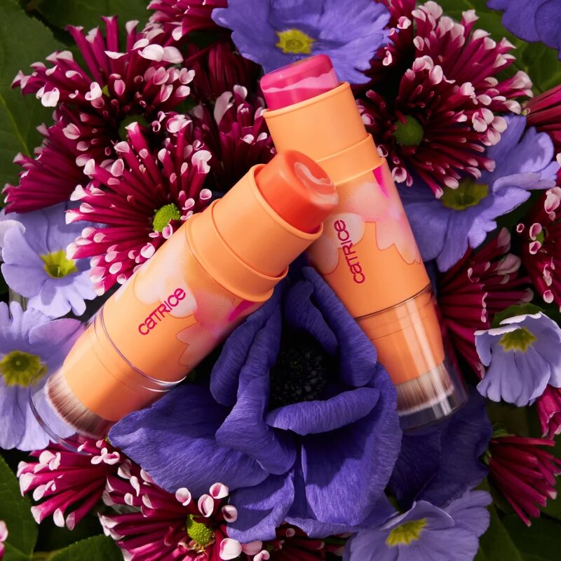 Catrice SEEKING FLOWERS blush cu efect iluminator stick culoare C01 Berrylicious 7 g