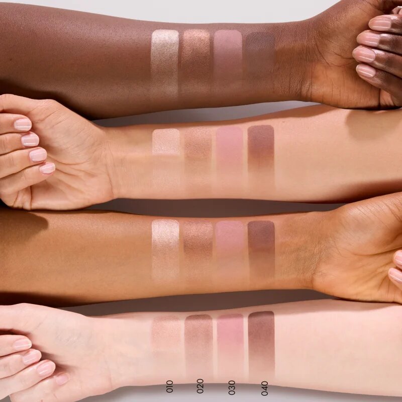 Catrice Soft Blend Eyeshadow Stick creion de ochi lunga durata impermeabil culoare 010 Golden Glow 1.65 g