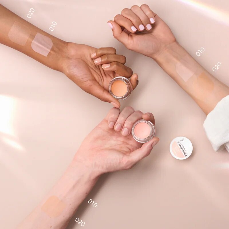 Catrice Under Eye Brightener iluminator impotriva pungilor de sub ochi culoare 010 Light Rose 4.2 g