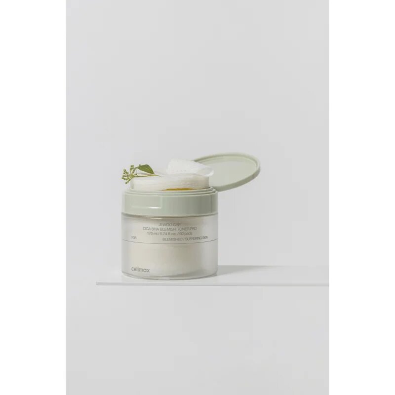 celimax Ji Woo Gae Cica BHA Blemish Toner Pad tampoane exfoliante pentru piele sensibila predispusa la acnee 60 buc