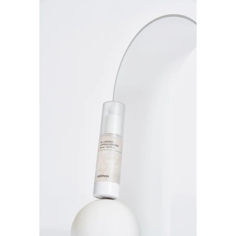 celimax Oil Control Capsule Essence esență cu efect iluminator pentru ten gras si problematic 30 ml