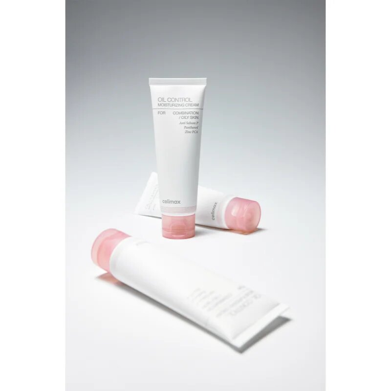 celimax Oil Control Moisturizing Cream crema nutritiva pentru reglarea cantitatii de sebum. 80 ml