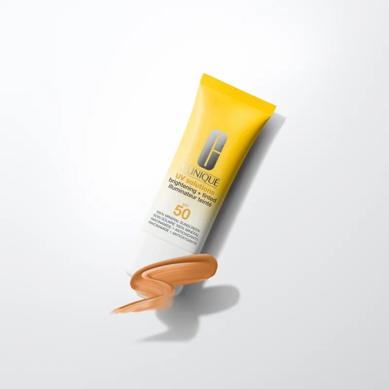 Clinique Sun UV Solutions Brightening Tinted Sunscream SPF50 crema tonica radianta culoare Medium Deep 40 ml