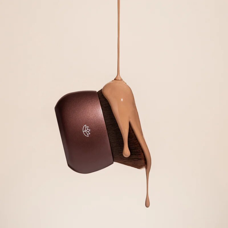 COCOSOLIS BODY & FACE Blending Brush aplicator pentru crema auto-bronzanta pentru fata si corp 1 buc