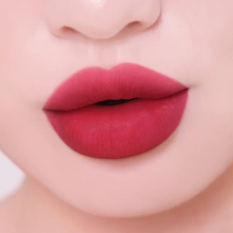 Colorgram Nude Blur Tint Ruj mat cu efect de hidratare culoare 12 Bloody Plum 5 g