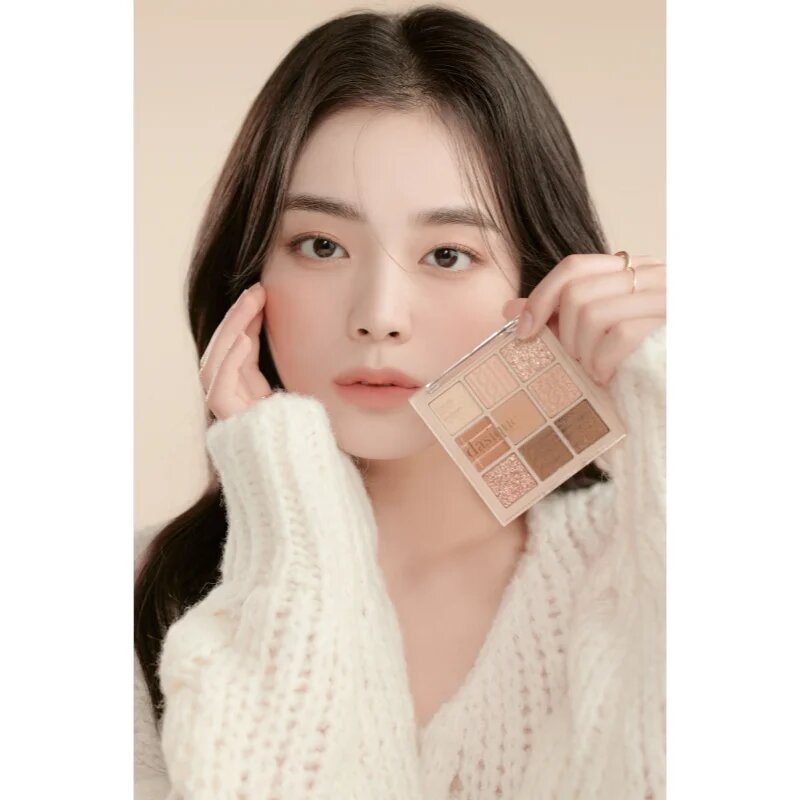 Dasique Eye Shadow Palette paletă cu farduri de ochi culoare 15 Beige Knit 7 g