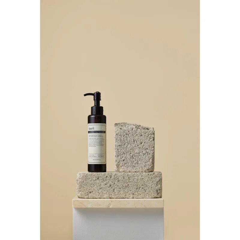 Dear Klairs Gentle Black Deep Cleansing Oil ulei pentru curatarea profunda pentru ten gras 150 ml