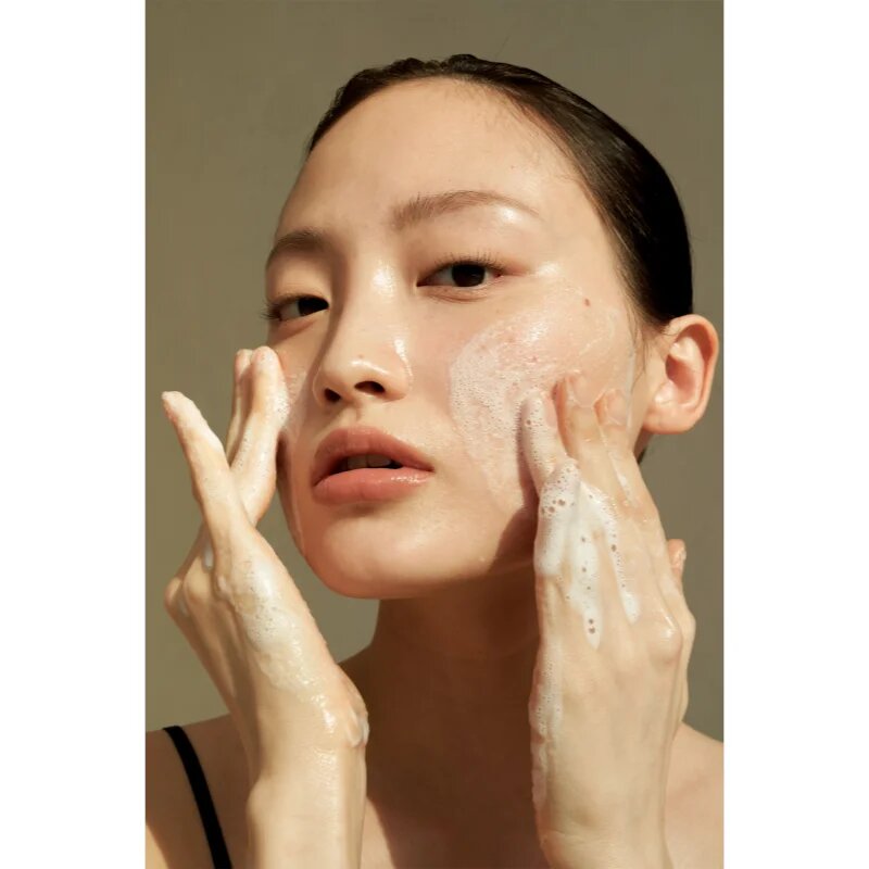 Dear Klairs Gentle Black Fresh Cleansing Oil ulei de curățare blând pentru ten gras 150 ml