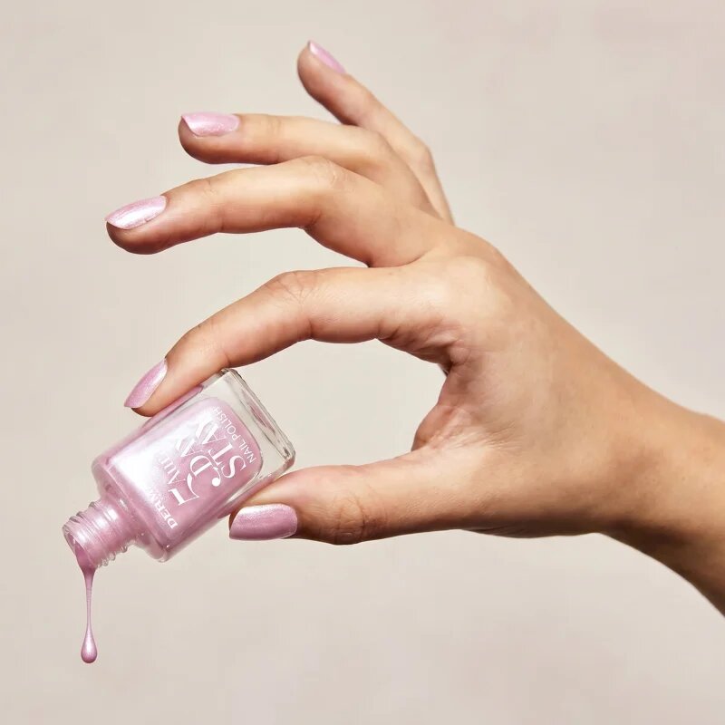 Dermacol 5 Day Stay Aura lac de unghii cu rezistenta indelungata stralucire de perla culoare 68 Rose Whisper 11 ml
