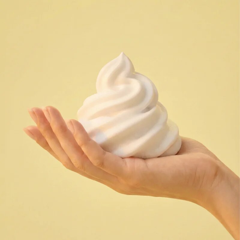 DESERVED Whipped Shower Foam Honey Greek Yogurt spumă pentru duș pentru corp 250 ml