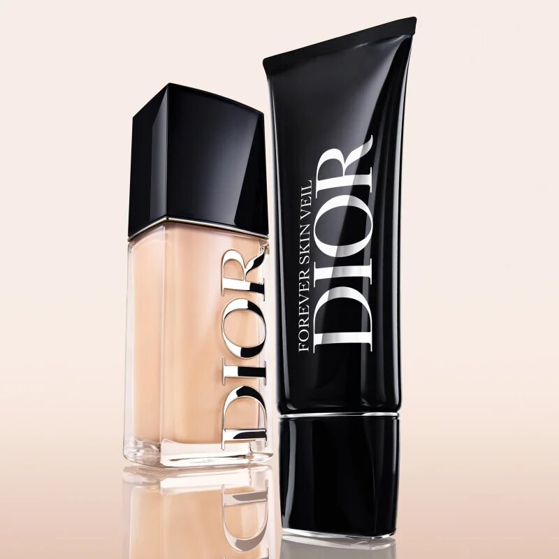 DIOR Forever Skin Veil Finisaj strălucitor și hidratare 24h SPF 25 PA++ SPF 25 35 ml