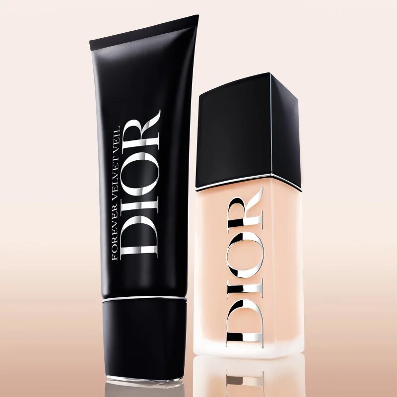 DIOR Forever Velvet Veil Finisaj mat cu efect de estompare SPF 15 PA++ SPF 15 35 ml