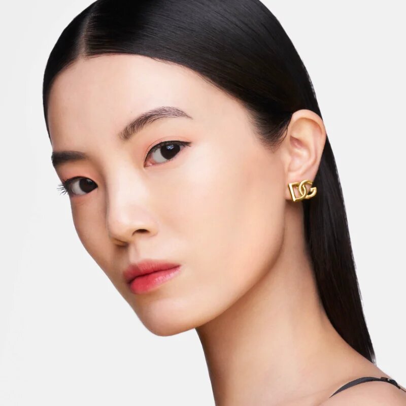 Dolce&Gabbana Fresh Rose Glow Cushion Refill fond de ten iluminator și hidratant rezervă culoare 1C 15 g
