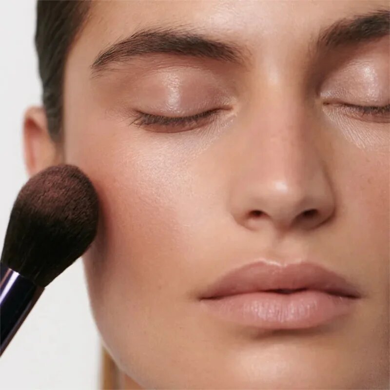 Dr. Hauschka Make-Up Blush fard de obraz sub forma de pudra culoare 02 apricot 5 g