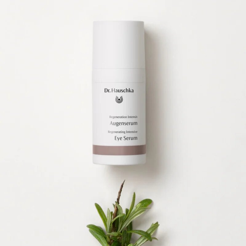 Dr. Hauschka Regeneration Intensive ser pentru ochi efect regenerator 15 ml