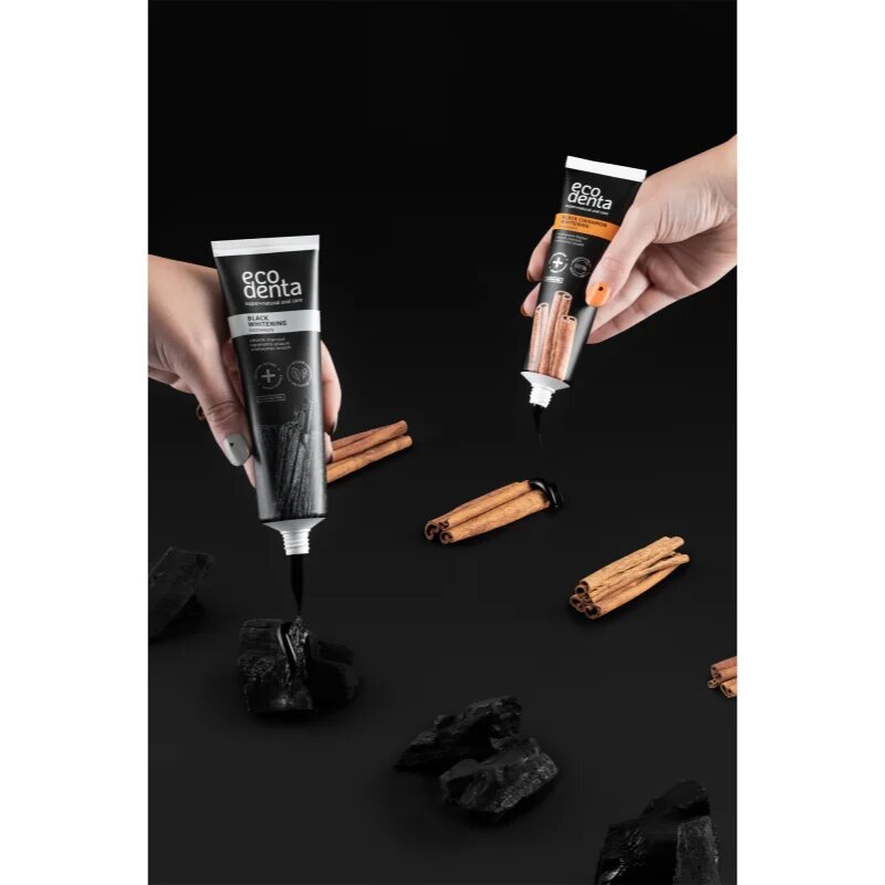 Ecodenta Expert Black Whitening Pasta de dinti pentru albire neagra fara flor 100 ml