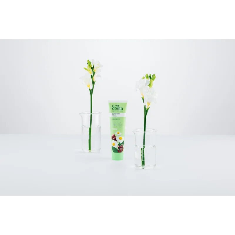Ecodenta Green Sensitivity Relief pasta de dinti pentru dinti sensibili cu flor aroma Chamomile/Clove 100 ml
