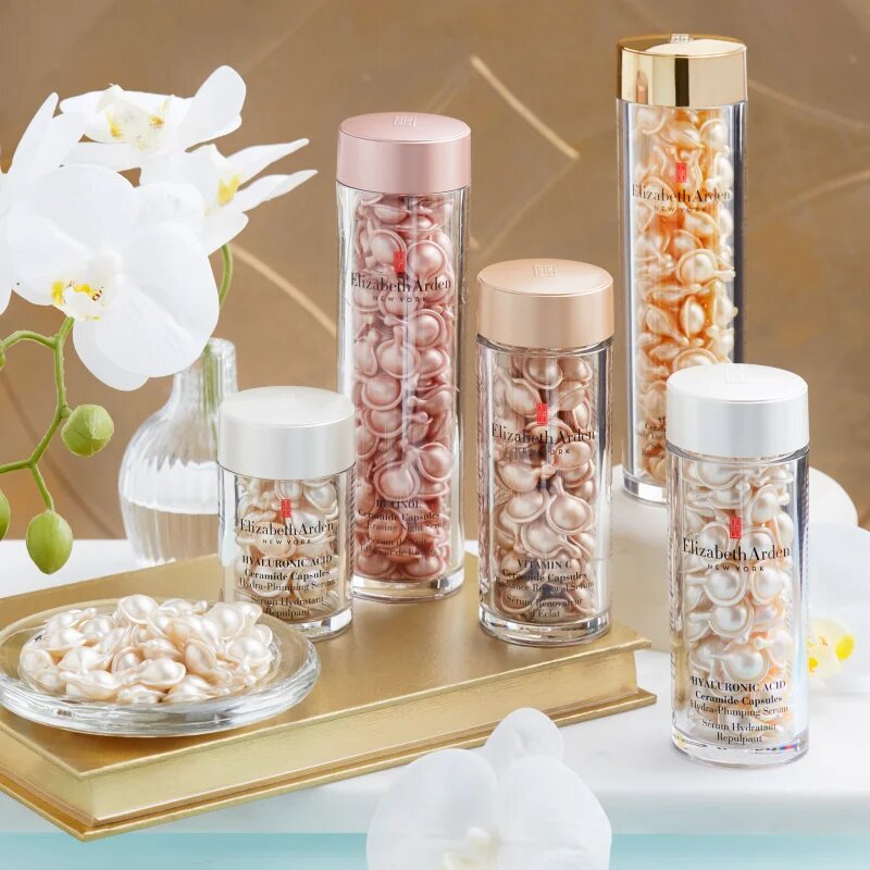 Elizabeth Arden Vitamin C Ceramide ser cu efect iluminator 90 caps.