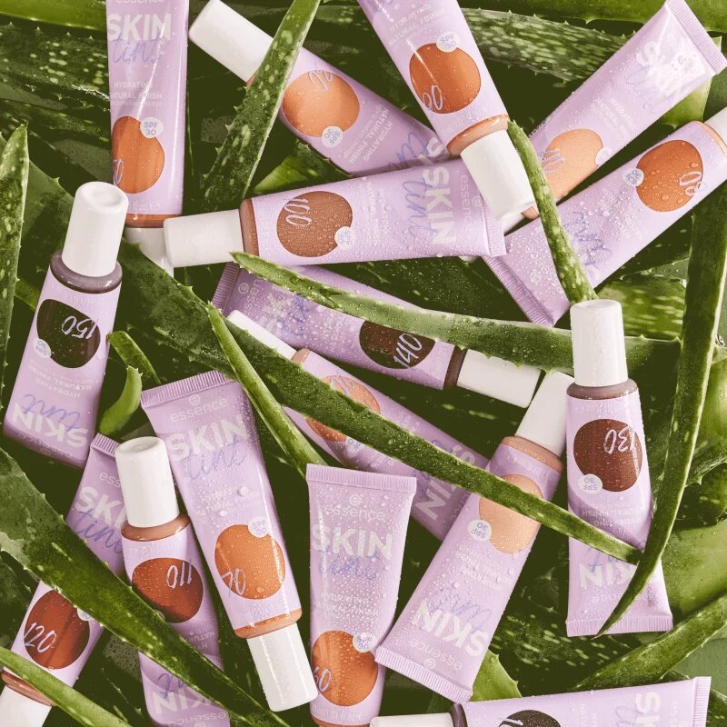essence SKIN tint machiaj ușor de hidratare SPF 30 culoare 40 30 ml