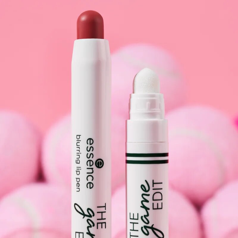 essence The Game Edit creion contur buze culoare 01 Game Set Blur! 1.45 g
