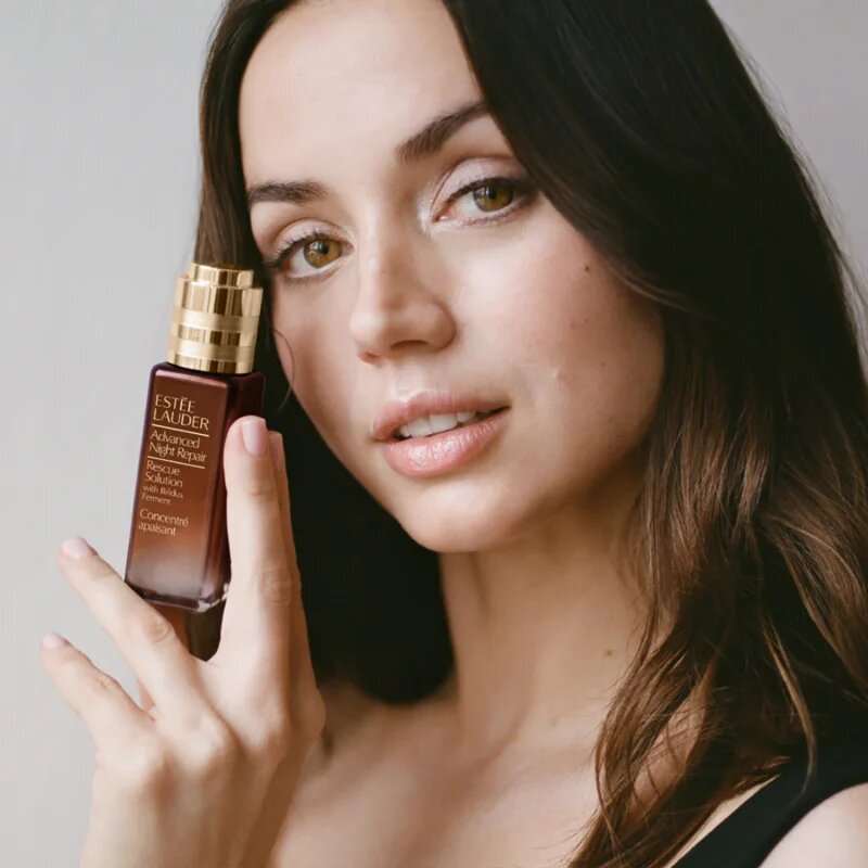 Estée Lauder Advanced Night Repair SOS Liquid Rescue concentrat calmant cu efect de hidratare 20 ml