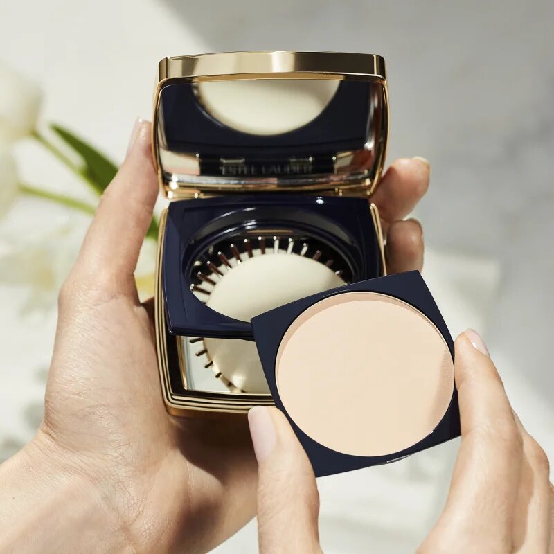 Estée Lauder Double Wear Stay-in-Place Matte Powder Foundation pudra machiaj SPF 10 culoare 3C2 Pebble 11 g