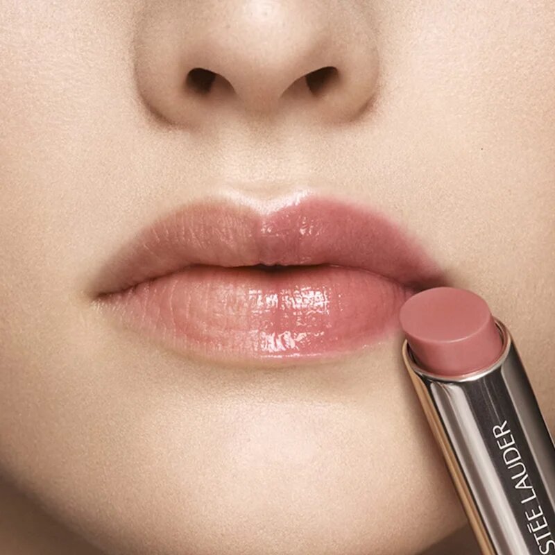 Estée Lauder Futurist Hydraplump Lip Balm balsam de buze tonifiant culoare 708 Rosewood Rescue 2.8 g
