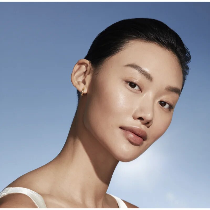 Estée Lauder Futurist SkinTint Serum Foundation With Botanical Oil Infusion SPF 20 machiaj de îngrijire SPF 20 culoare 1N2 Ecru 30 ml
