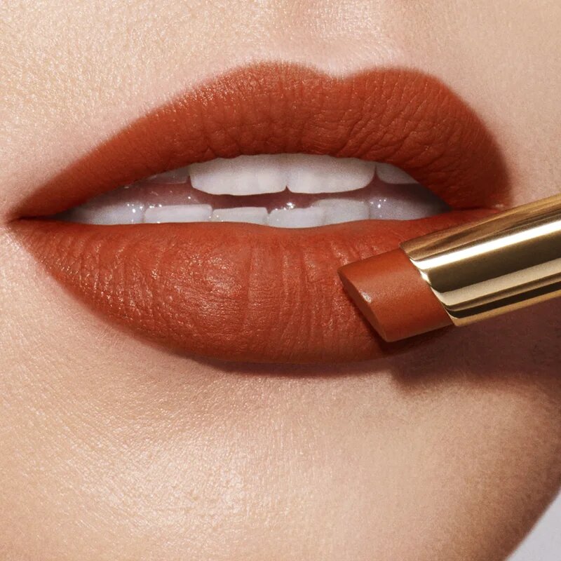 Estée Lauder Pure Color Explicit Matte Lipstick ruj mat culoare Double or Nothing 1.8 g