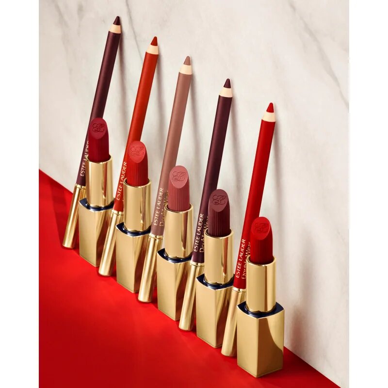 Estée Lauder Pure Color Matte Lipstick Refill ruj cu persistență îndelungată cu efect mat rezervă culoare Suit Up 3.5 g