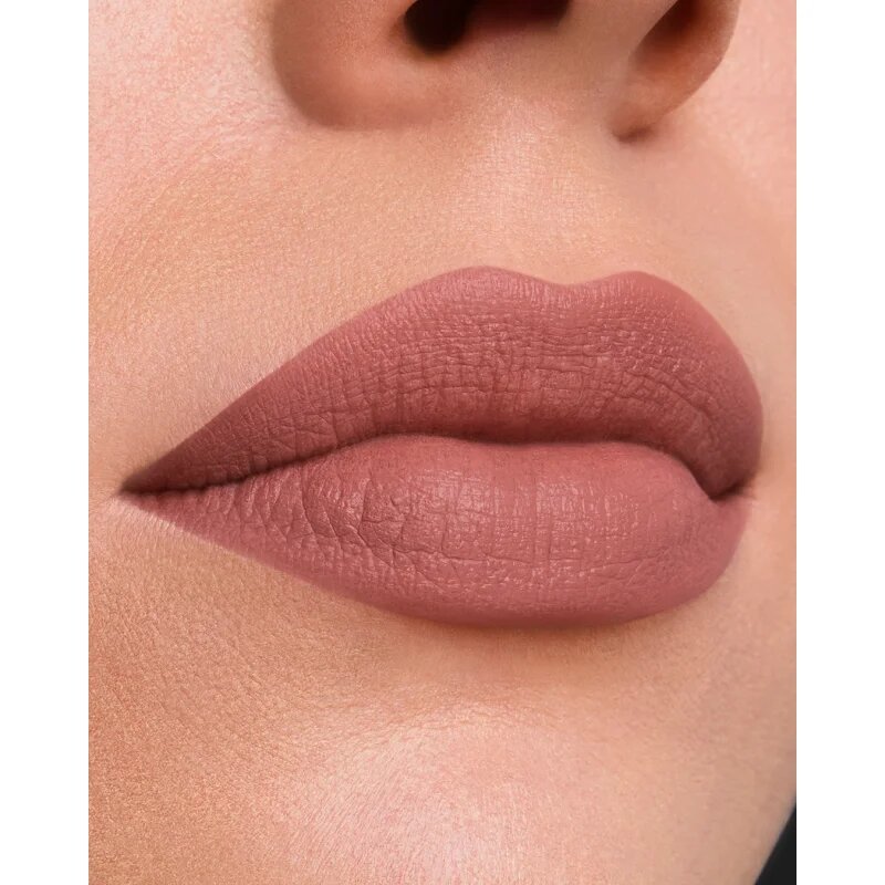 Estée Lauder Pure Color Matte Lipstick Refill ruj cu persistență îndelungată cu efect mat rezervă culoare Suit Up 3.5 g