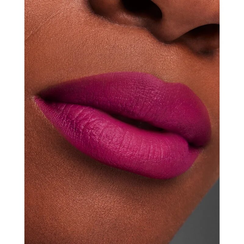 Estée Lauder Pure Color Matte Lipstick ruj cu persistență îndelungată cu efect mat culoare Enigma 35 g