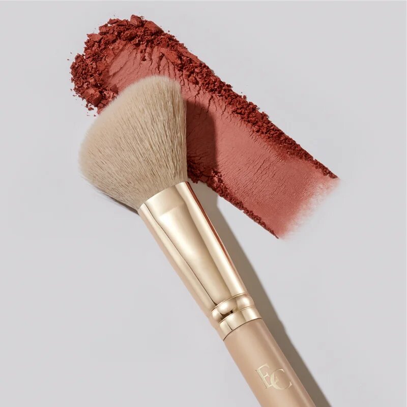 Eveline Cosmetics Accessories pensula pentru contur F02 1 buc