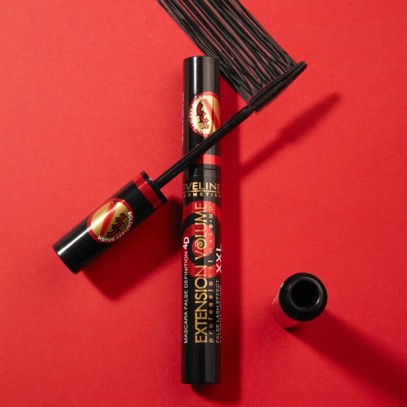 Eveline Cosmetics Extension Volume mascara pentru extra volum cu efect de gene false culoare Black 10 ml