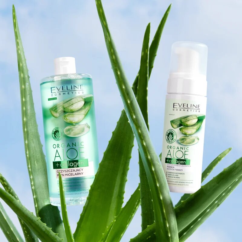 Eveline Cosmetics Organic Aloe+Collagen apa pentru curatare cu particule micele 500 ml