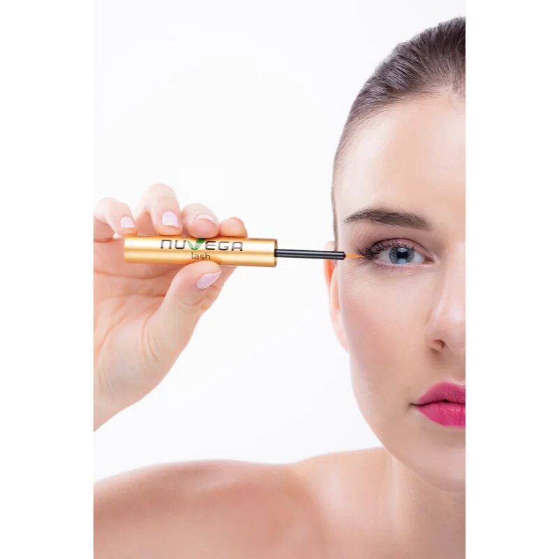 FacEvolution Nuvega ser vegetal cu efect de creștere pentru gene și sprâncene 3 ml