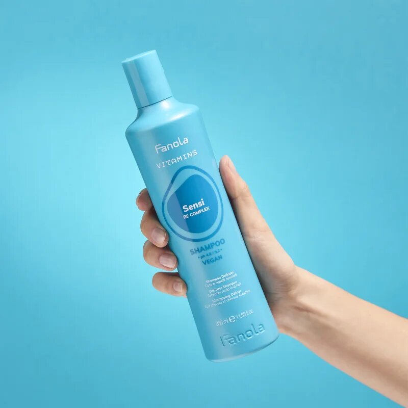 Fanola Vitamins Sensi Delicate Shampoo sampon de curatare delicat cu efect calmant 350 ml