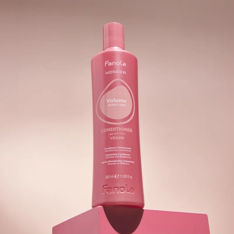 Fanola Wonder Volume Conditioner balsam pentru păr cu volum 350 ml