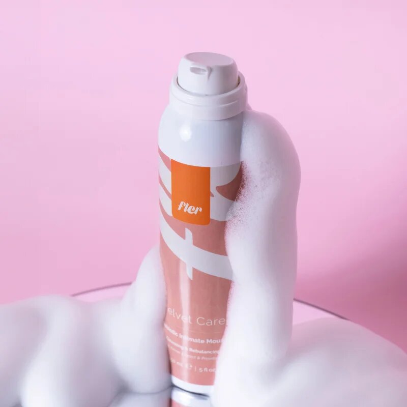 Fler Intimate Cleansing Mousse spumă pentru igiena intimă cu probiotice 150 ml
