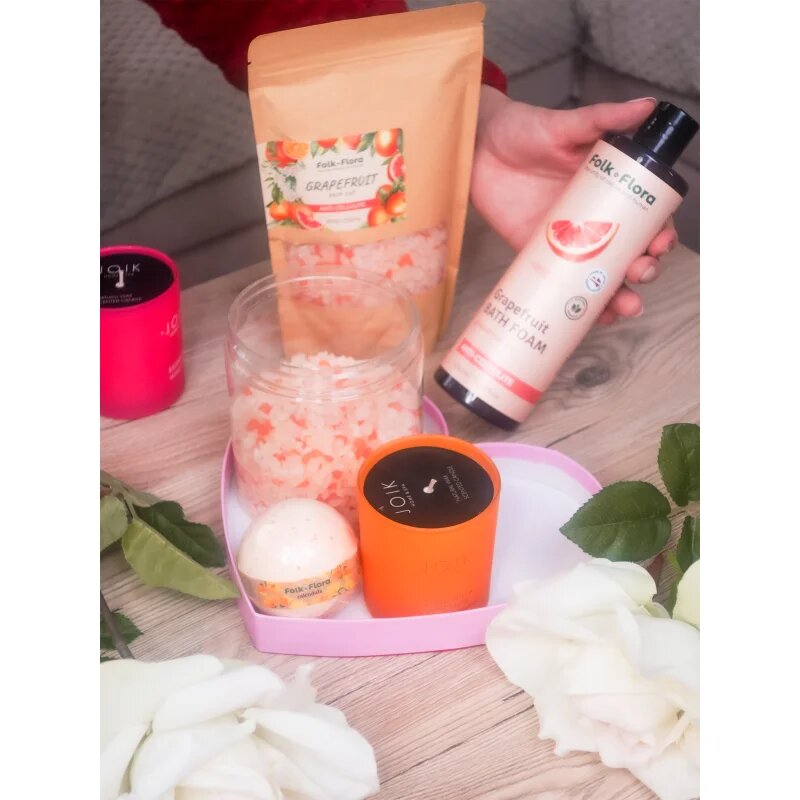Folk & Flora Grapefruit sare de baie cu efect calmant 500 g