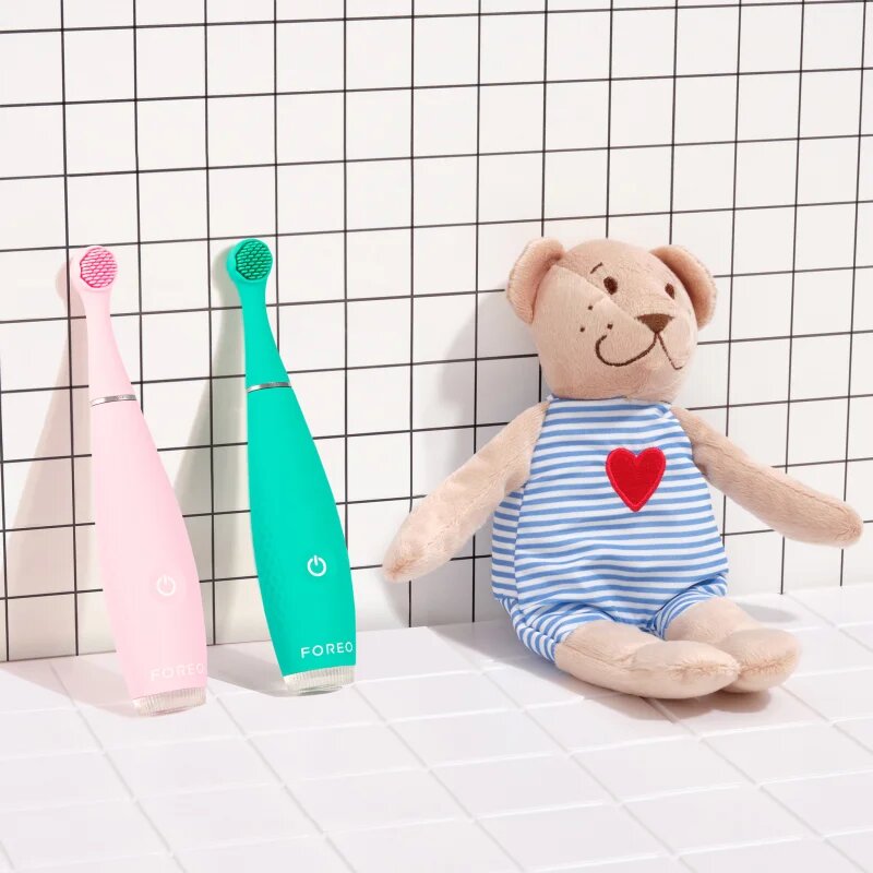 FOREO ISSA™ 4 Baby periuta de dinti electrica pentru copii de la naștere până la vârsta de 3 ani Pearl Pink 1 buc