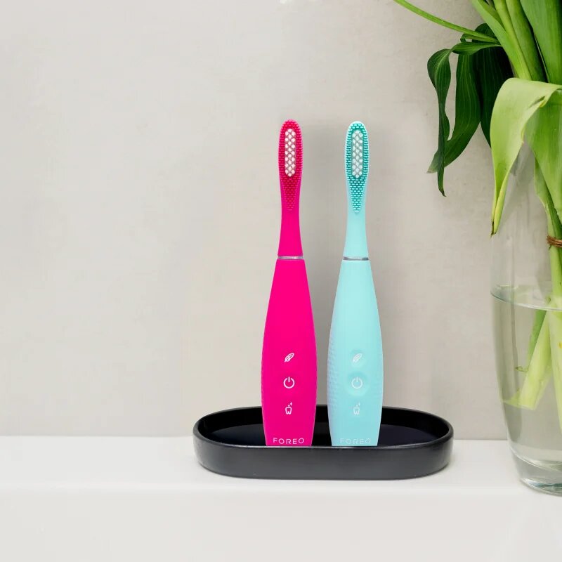 FOREO ISSA™ 4 periuta de dinti electrica Fuchsia 1 buc